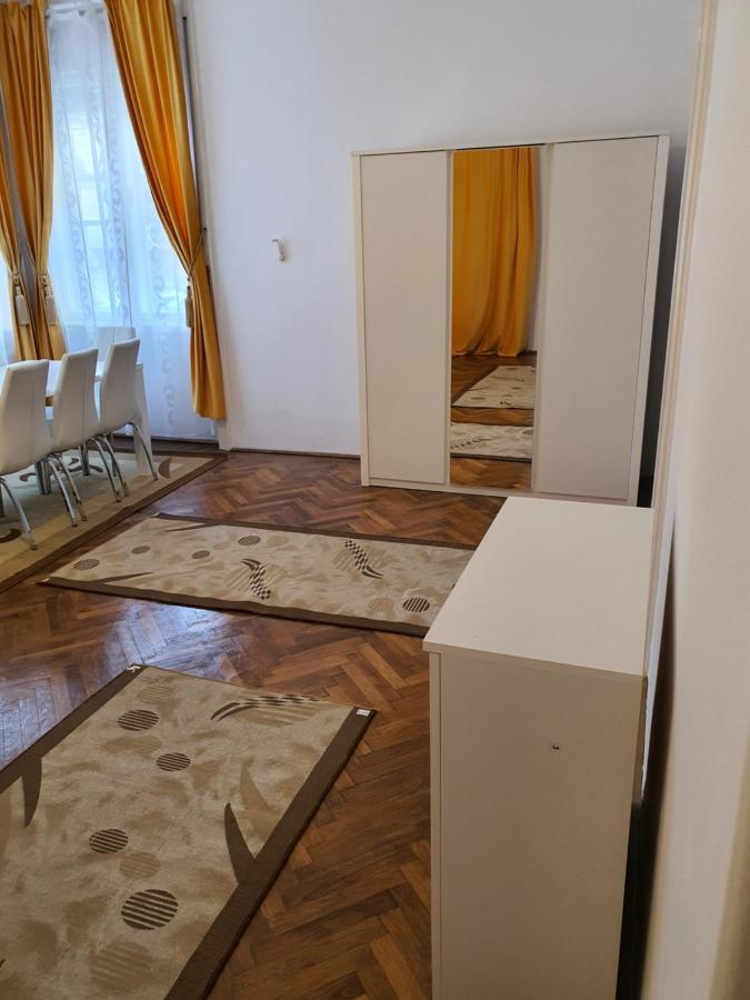 Apartament Enescu Timişoara Exteriör bild