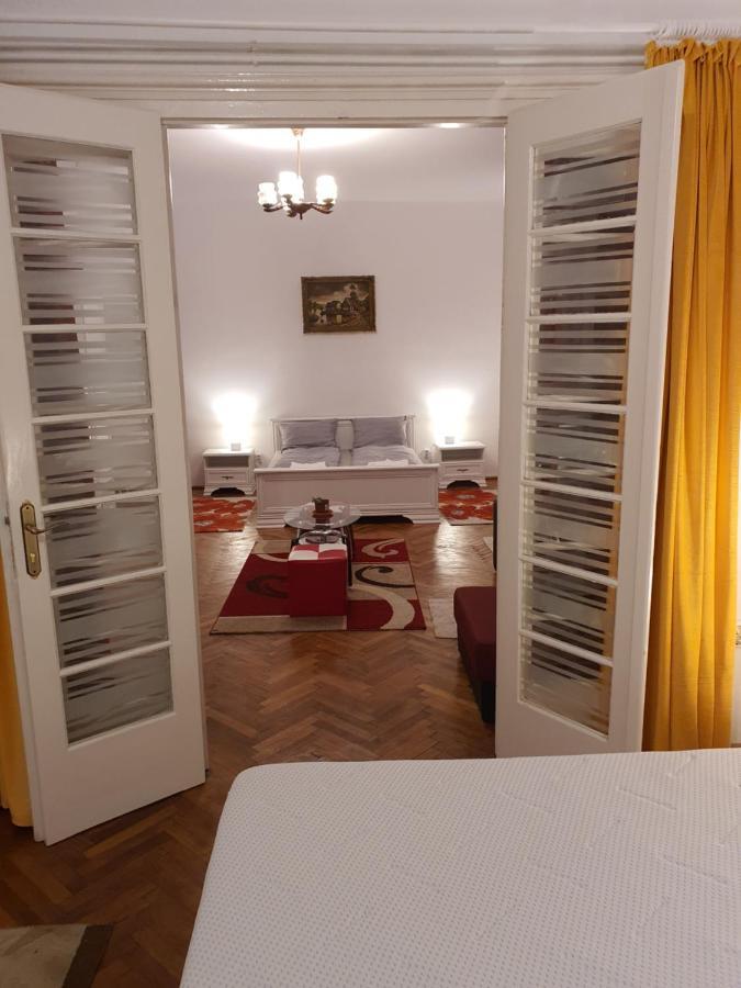 Apartament Enescu Timişoara Exteriör bild